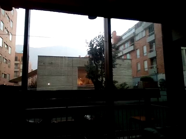 Starbucks Torre 95 - Bogotá