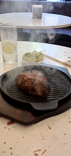 Opinii despre Rib Eye Parrilla Bar Envigado în Envigado - Gastronomía y hostelería