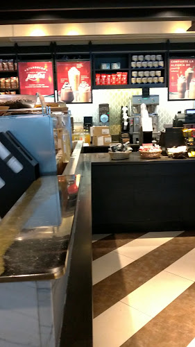 Comentarii opinii despre Starbucks Parque 93