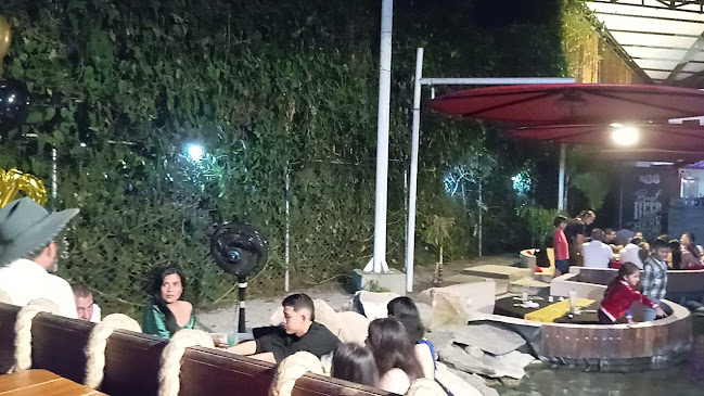 Opinii despre R36 STEAK HOUSE BARBECUE BAR carne a la llanera (asada y barbecue) Eventos sociales 15 años bodas cumpleaños restaurante în Villavicencio - Gastronomía y hostelería