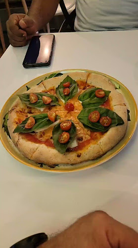 Opinii despre Casa Nostra Pizzería în Cali - Gastronomía y hostelería