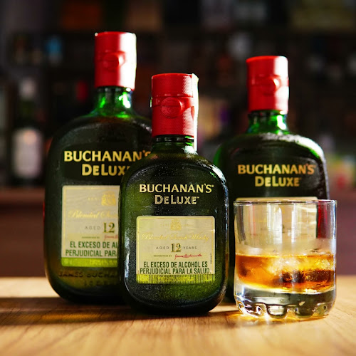 Opinii despre Paralela Licores în Floridablanca - Gastronomía y hostelería