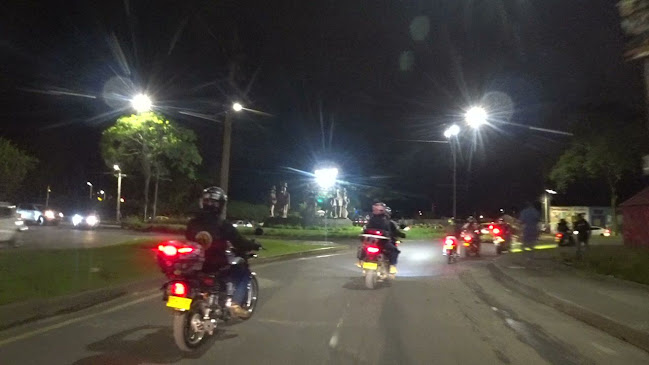 Opinii despre La Estacion Del Pollo în Popayán - Gastronomía y hostelería