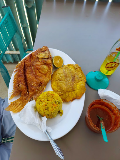 AGUAMARINA, Carnes, pescados y mariscos.