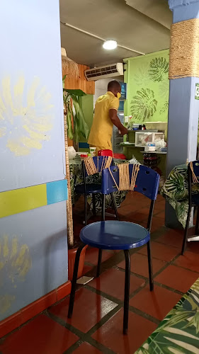 Opinii despre Yülika Granada în Cali - Gastronomía y hostelería