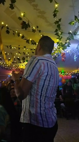 Opinii despre Noches de Covadonga în Itagüi - Gastronomía y hostelería