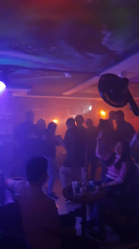 Opinii despre Bendita Barra Club în Pasto - Gastronomía y hostelería