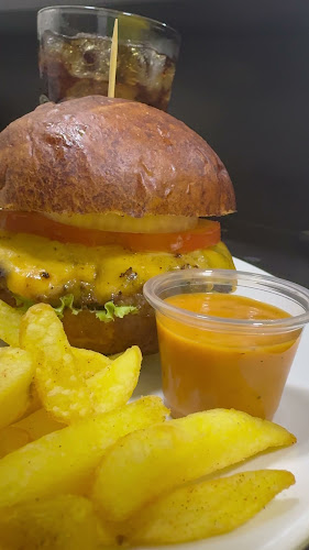 DINO | HAMBURGUESAS | DOMICILIO | MONTERIA - Gastronomía y hostelería