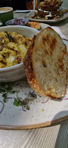 Opinii despre La Marianela Coffee Shop în Cali - Gastronomía y hostelería