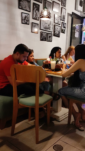 Opinii despre RISTORANTE #BAR #PIZZERIA #MAMMAMIA în Santa Marta - Gastronomía y hostelería