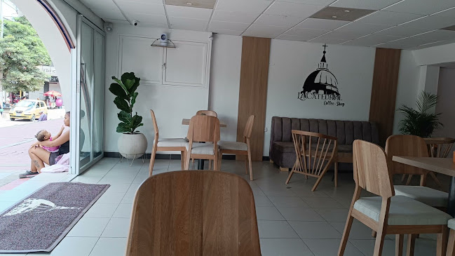 Opinii despre La Catedral Coffee - Shop în Pitalito - Gastronomía y hostelería