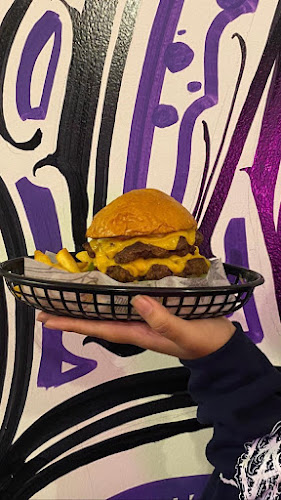 Burger Joint - Soledad