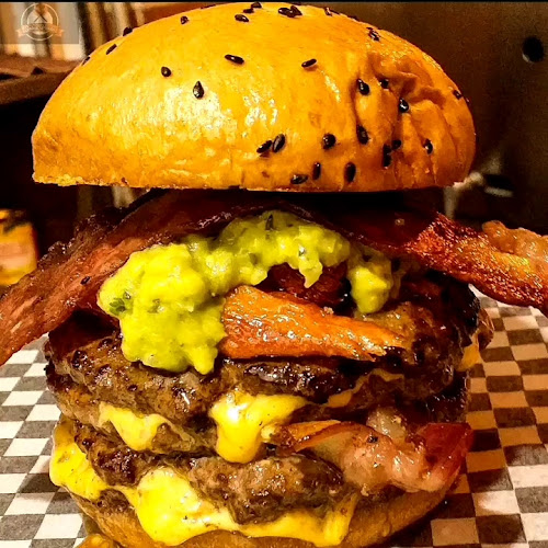 Comentarii opinii despre CESAR'S BURGER