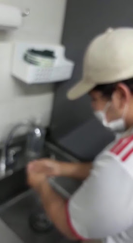 Cra. 8g #165-09, Bogotá