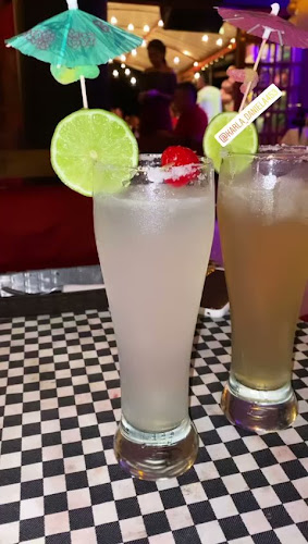 Opinii despre Amsterdan Burger în San Vicente Del Caguán - Gastronomía y hostelería