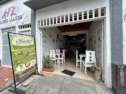 LA HUERTA ENSALADAS GOURMET TULUA - Ensaladas - Parfait - Sándwich - Batidos - Cremas Vegetarianas