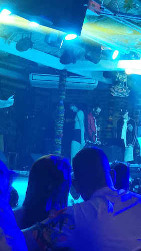 Comentarii opinii despre Moys