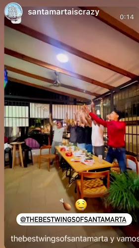 Comentarii opinii despre The Best Wings of Santa Marta