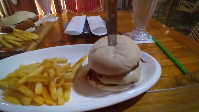 Opinii despre Burgers lab în Sincelejo - Gastronomía y hostelería
