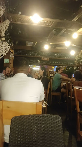 Lucio Carbón y Vino