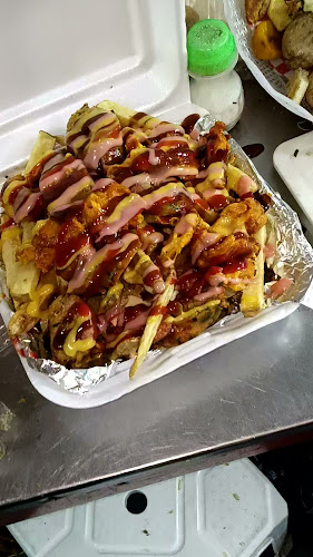 Comentarii opinii despre !!La parrilla de el mono !! Hamburguesería 🍔