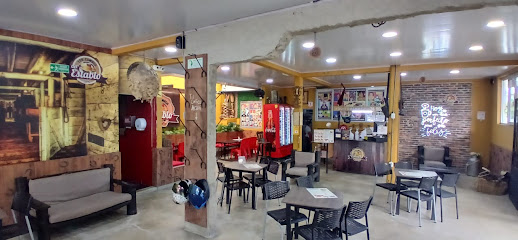 Los Combos Del Establo Centro Acacias Meta