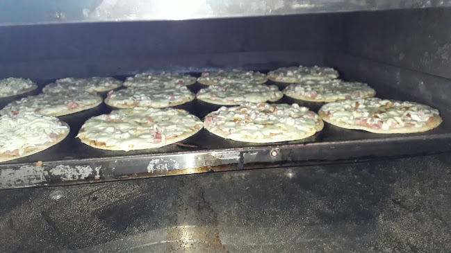 Opinii despre 4 estaciones pizzeria în San Vicente Del Caguán - Gastronomía y hostelería