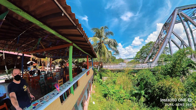 Opinii despre Balneario el Mirador în Puerto Berrío - Gastronomía y hostelería