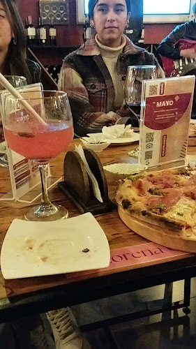 Opinii despre La Pérgola Wine Market în Chía - Gastronomía y hostelería