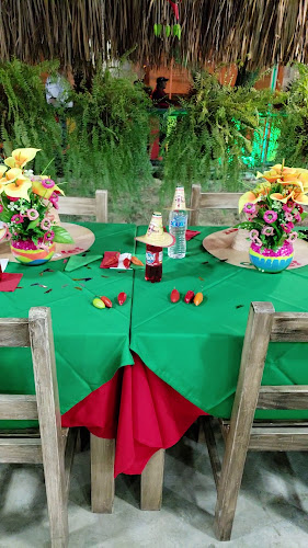 CARNÍVOROS RESTAURANTE GRILL - Gastronomía y hostelería