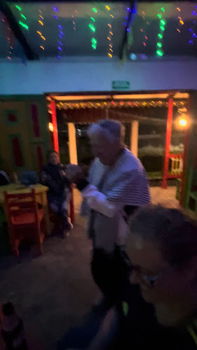 Opinii despre La Loma Parrilla y Cocteles în Santa Rosa de Cabal - Gastronomía y hostelería