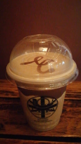 Opinii despre London Coffee Cafe Pamplona în Pamplona - Gastronomía y hostelería