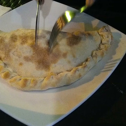 Opinii despre Restaurante Ambrosía de la Higuera - Pizzas, pastas y ensaladas în Cali - Gastronomía y hostelería