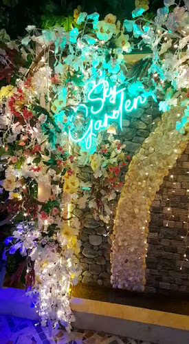 Skygarden Rooftop - Gastronomía y hostelería