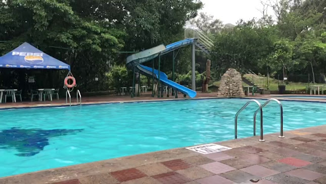 Opinii despre Centro turístico Valle Verde în Aguazul - Gastronomía y hostelería