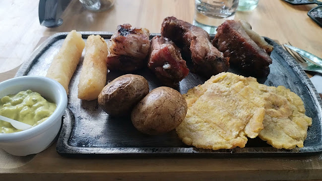 Opinii despre RUTA 24 Restaurante - Cafe în Calarcá - Gastronomía y hostelería