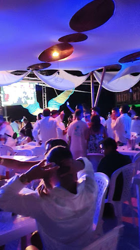 Opinii despre El Cielo - Gastrobar & Discoteca în Girardot - Gastronomía y hostelería