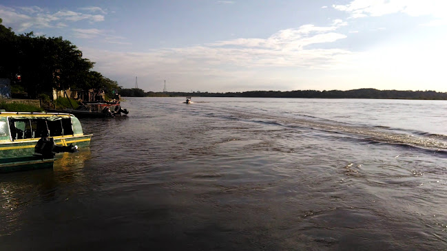 Restaurante Frutos del Puerto - Puerto Berrío