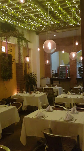 Opinii despre Sonoma Restaurante Peruano - El Peñón, Cali în Cali - Gastronomía y hostelería