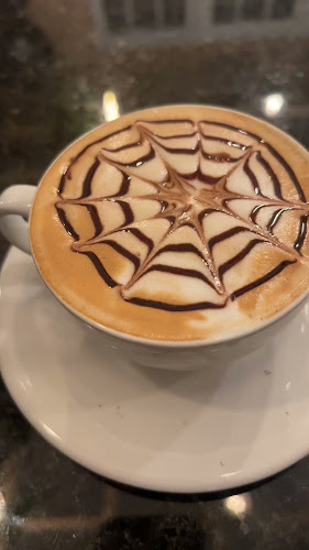 Opinii despre Nikos coffee în Guadalajara de Buga - Gastronomía y hostelería