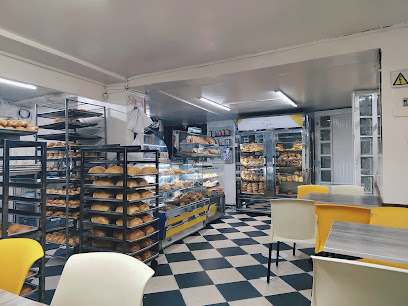 Rico hojaldre panadería y pastelería