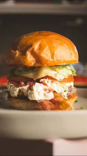 Opinii despre LAS MAQUINITAS® - Restaurante gamer en Ibagué în Ibagué - Gastronomía y hostelería