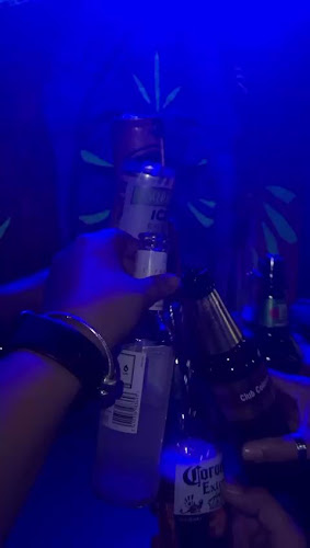 Opinii despre MAL HERIDO DISCO BAR în Cali - Gastronomía y hostelería