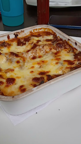 Restaurante Ambrosía de la Higuera - Pizzas, pastas y ensaladas - Gastronomía y hostelería