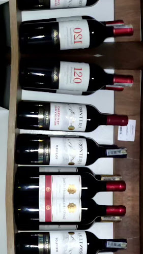 Opinii despre LICORERA TENNESSEE în Tunja - Gastronomía y hostelería