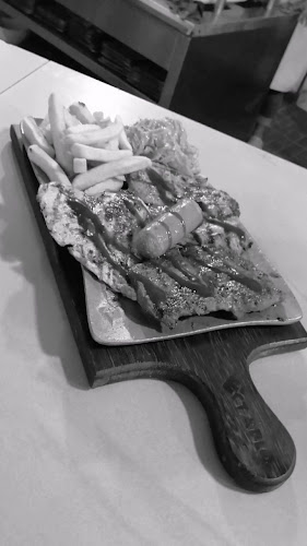 Opinii despre El Establo Parrilla y Bar în Girardot - Gastronomía y hostelería