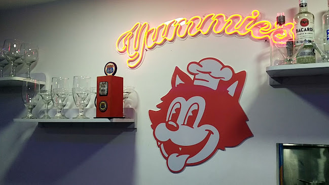 Opinii despre yummies în Floridablanca - Gastronomía y hostelería