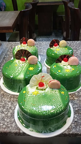 Opinii despre Los Girasoles în Mosquera - Gastronomía y hostelería