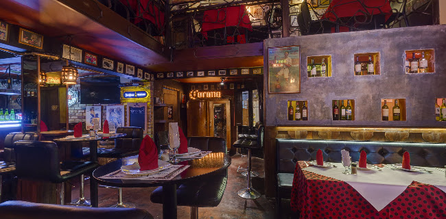 Tasca La Puerta de Alcalá - Gastronomía y hostelería