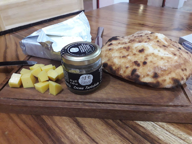 Pizzeria D'Lily “Pizzas en Leña Artesanal” - Gastronomía y hostelería